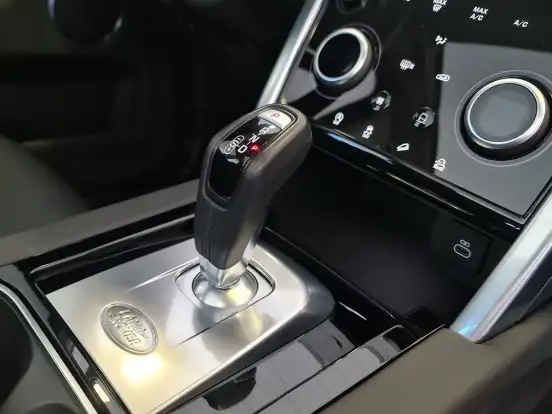 LAND ROVER-DISCOVERY SPORT-2022