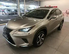 LEXUS NX 300h 2.5 16V VVT-I HYBRID LUXURY CVT AWD LEXUS NX 300h 2.5 16V VVT-I HYBRID LUXURY CVT AWD