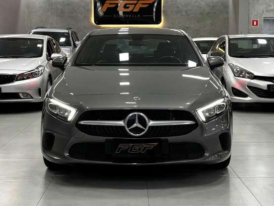 MERCEDES-BENZ-A 200-2020