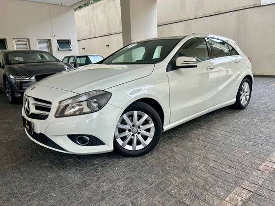 MERCEDES-BENZ A 200 1.6 TURBO STYLE 16V GASOLINA 4P AUTOMÁTICO