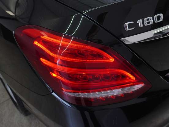 MERCEDES-BENZ-C 180-1.6 CGI AVANTGARDE 16V TURBO GASOLINA 4P AUTOMÁTICO MERCEDES-BENZ-C 180-2015