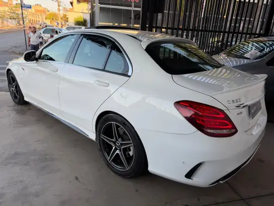 MERCEDES-BENZ-C 250-2.0 CGI SPORT TURBO 16V GASOLINA 4P AUTOMÁTICO MERCEDES-BENZ-C 250-2014