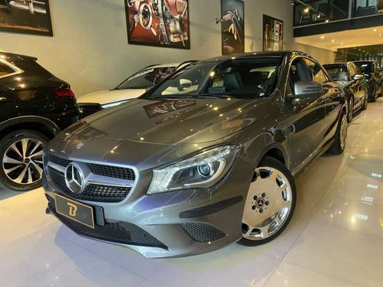 MERCEDES-BENZ-CLA 200-2015