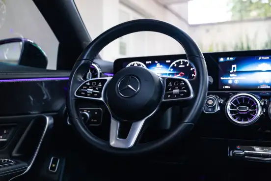 MERCEDES-BENZ-CLA 250-2.0 CGI GASOLINA 7G-DCT MERCEDES-BENZ-CLA 250-2022