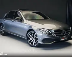 MERCEDES-BENZ E 300 2.0 CGI GASOLINA AVANTGARDE 9G-TRONIC MERCEDES-BENZ E 300 2.0 CGI GASOLINA AVANTGARDE 9G-TRONIC