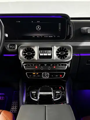 MERCEDES-BENZ-G 63 AMG-2024