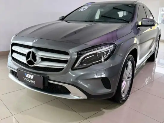 MERCEDES-BENZ-GLA 200-1.6 CGI VISION 16V TURBO GASOLINA 4P AUTOMÁTICO MERCEDES-BENZ-GLA 200-2015
