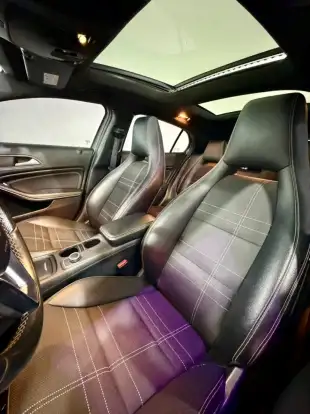 MERCEDES-BENZ-GLA 200-2015
