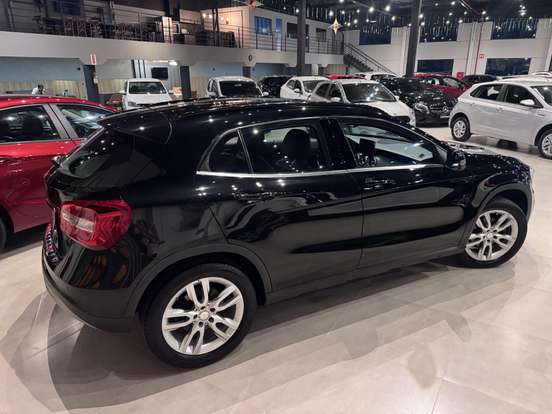 MERCEDES-BENZ-GLA 200-1.6 CGI ADVANCE 16V TURBO FLEX 4P AUTOMÁTICO MERCEDES-BENZ-GLA 200-2015