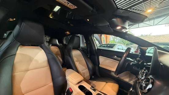 MERCEDES-BENZ-GLA 200-2018
