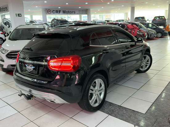 MERCEDES-BENZ-GLA 200-1.6 CGI STYLE 16V TURBO FLEX 4P AUTOMÁTICO MERCEDES-BENZ-GLA 200-2016