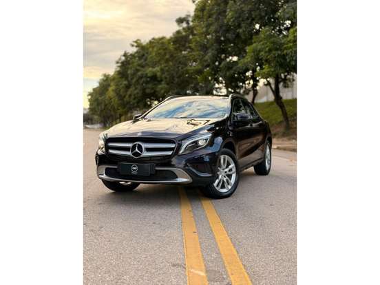 MERCEDES-BENZ-GLA 200-1.6 CGI STYLE 16V TURBO FLEX 4P AUTOMÁTICO MERCEDES-BENZ-GLA 200-2015