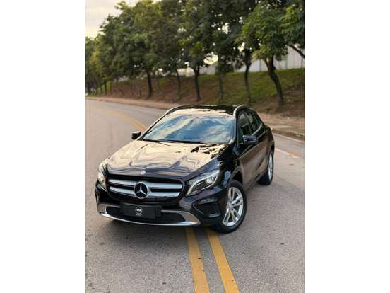 MERCEDES-BENZ-GLA 200-1.6 CGI STYLE 16V TURBO FLEX 4P AUTOMÁTICO MERCEDES-BENZ-GLA 200-2015