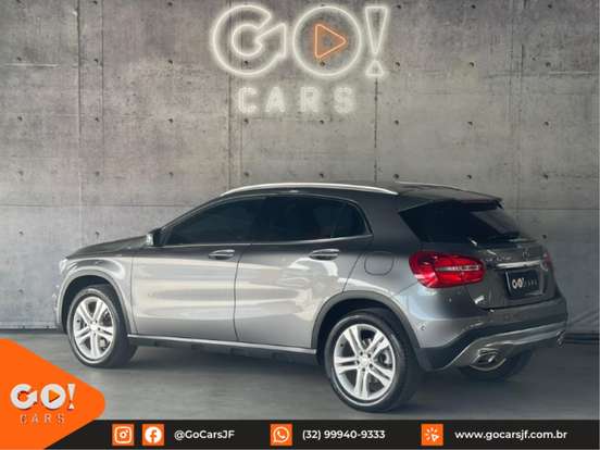 MERCEDES-BENZ-GLA 250-2016
