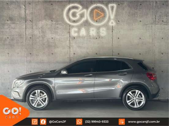 MERCEDES-BENZ-GLA 250-2016