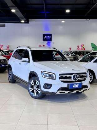 MERCEDES-BENZ-GLB 200-2021