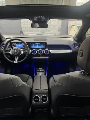 MERCEDES-BENZ-GLB 220-2025