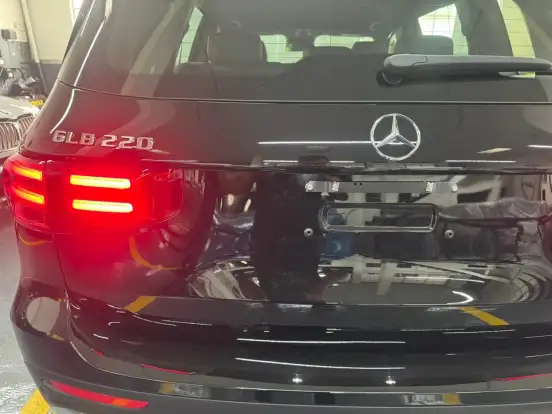 MERCEDES-BENZ-GLB 220-2.0 MHEV PROGRESSIVE 4MATIC 8G-DCT MERCEDES-BENZ-GLB 220-2025