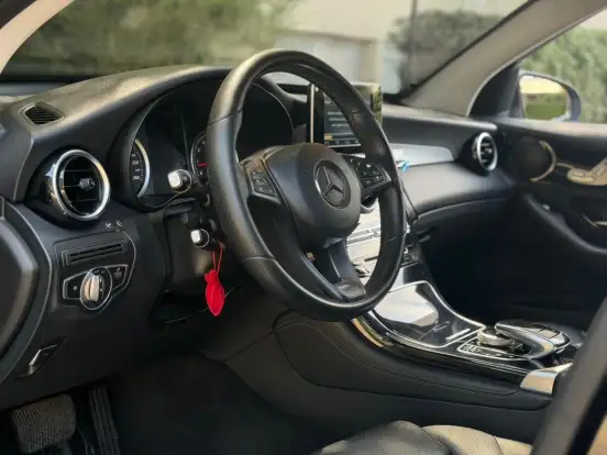 MERCEDES-BENZ-GLC 250-2018