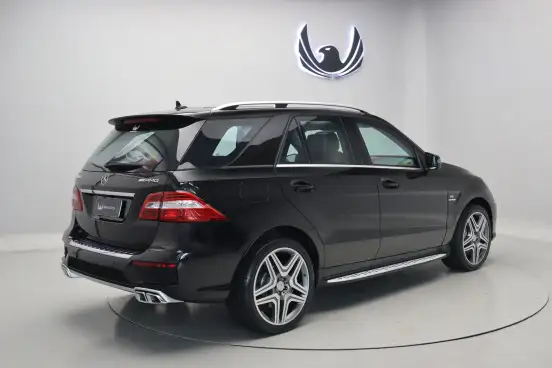 MERCEDES-BENZ-ML 63 AMG-2012