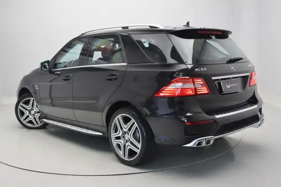 MERCEDES-BENZ-ML 63 AMG-2012