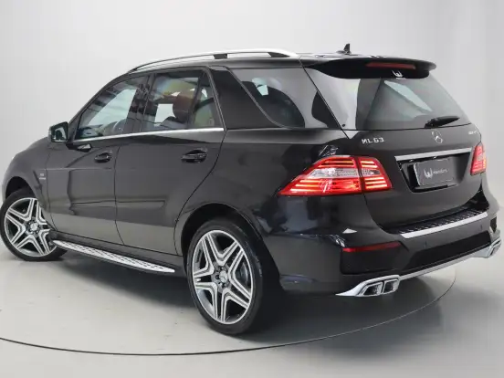 MERCEDES-BENZ-ML 63 AMG-5.5 V8 32V BITURBO GASOLINA 4P AUTOMÁTICO MERCEDES-BENZ-ML 63 AMG-2012