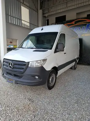 MERCEDES-BENZ-SPRINTER-2020