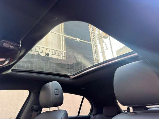 MERCEDES-BENZ-A 250-2019