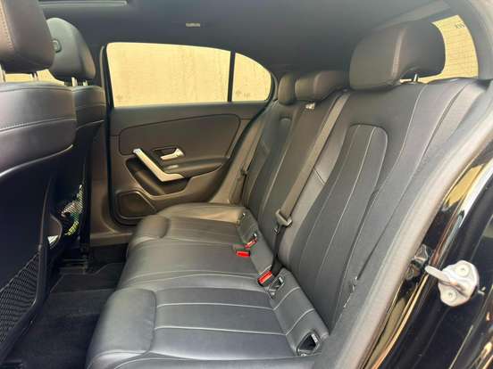 MERCEDES-BENZ-A 250-2019