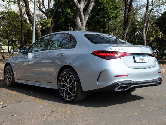 MERCEDES-BENZ-C 300-2.0 EQ BOOST HÍBRIDO AMG LINE 9G-TRONIC MERCEDES-BENZ-C 300-2023