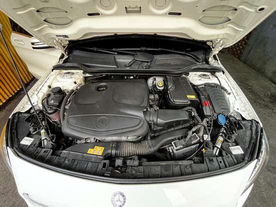 MERCEDES-BENZ-GLA 200-1.6 CGI ADVANCE 16V TURBO FLEX 4P AUTOMÁTICO MERCEDES-BENZ-GLA 200-2016