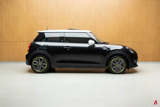MINI-COOPER-2023