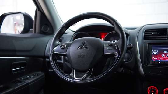MITSUBISHI-ASX-2018