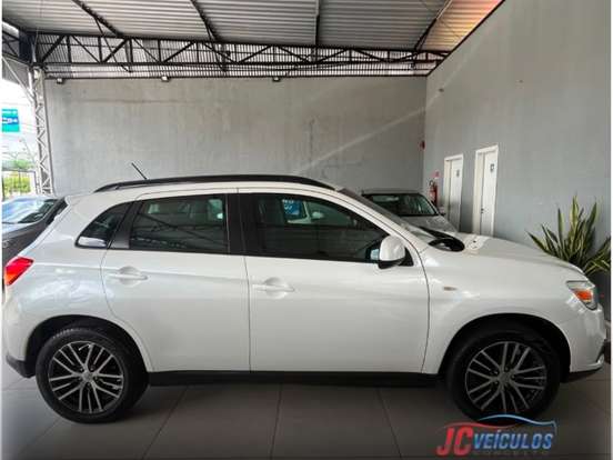MITSUBISHI-ASX-2.0 4X2 16V FLEX 4P AUTOMÁTICO MITSUBISHI-ASX-2017