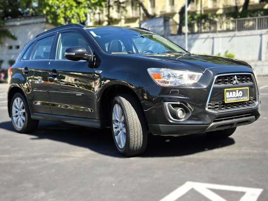 MITSUBISHI-ASX-2015