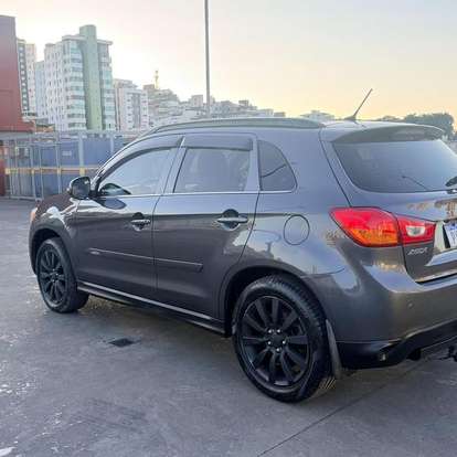 MITSUBISHI-ASX-2015