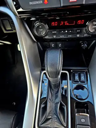 MITSUBISHI-ECLIPSE CROSS-2023