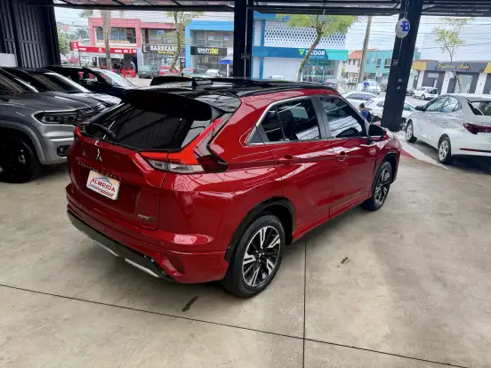 MITSUBISHI-ECLIPSE CROSS-2024