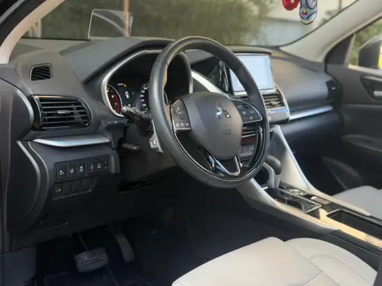 MITSUBISHI-ECLIPSE CROSS-1.5 MIVEC TURBO GASOLINA HPE-S CVT MITSUBISHI-ECLIPSE CROSS-2022