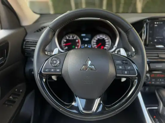MITSUBISHI-ECLIPSE CROSS-1.5 MIVEC TURBO GASOLINA HPE-S CVT MITSUBISHI-ECLIPSE CROSS-2022