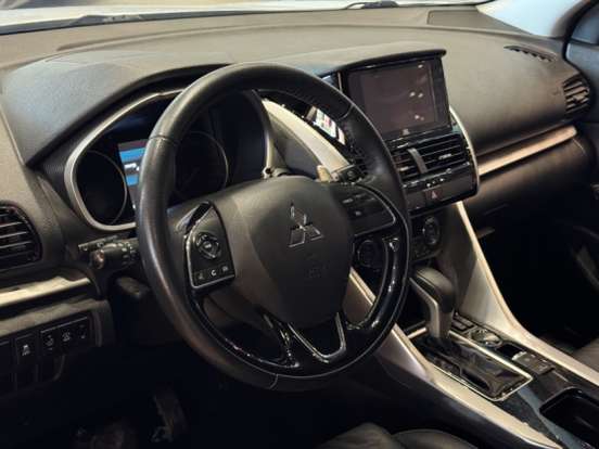 MITSUBISHI-ECLIPSE CROSS-2023