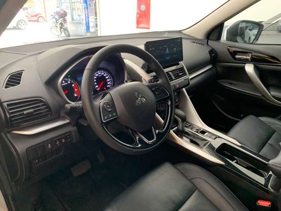 MITSUBISHI-ECLIPSE CROSS-1.5 MIVEC TURBO GASOLINA HPE CVT MITSUBISHI-ECLIPSE CROSS-2025