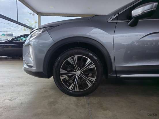 MITSUBISHI-ECLIPSE CROSS-1.5 MIVEC TURBO GASOLINA HPE-S AWD CVT MITSUBISHI-ECLIPSE CROSS-2019