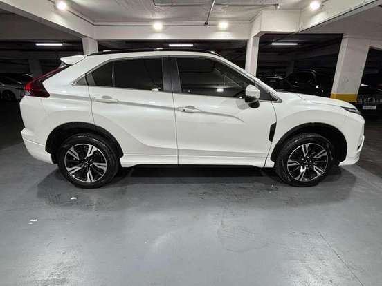 MITSUBISHI-ECLIPSE CROSS-1.5 MIVEC TURBO GASOLINA HPE-S S-AWC CVT MITSUBISHI-ECLIPSE CROSS-2024