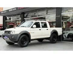 MITSUBISHI L200 SAVANA 2.5 4X4 CD 8V TURBO DIESEL 4P MANUAL MITSUBISHI L200 SAVANA 2.5 4X4 CD 8V TURBO DIESEL 4P MANUAL