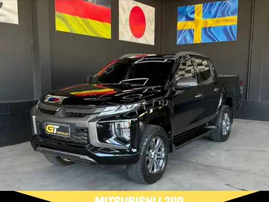 MITSUBISHI-L200 TRITON-2.4 16V TURBO DIESEL SPORT HPE-S CD 4P 4X4 AUTOMÁTICO MITSUBISHI-L200 TRITON-2022