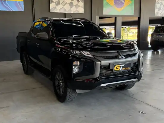 MITSUBISHI-L200 TRITON-2.4 16V TURBO DIESEL SPORT HPE-S CD 4P 4X4 AUTOMÁTICO MITSUBISHI-L200 TRITON-2021