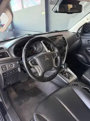 MITSUBISHI-L200 TRITON-2021
