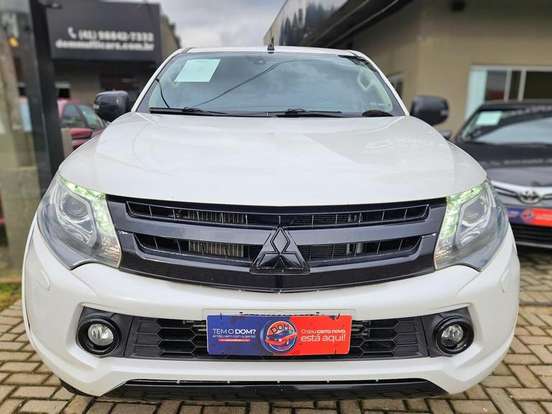 MITSUBISHI-L200 TRITON-2.4 16V TURBO DIESEL SPORT HPE-S CD 4P 4X4 AUTOMÁTICO MITSUBISHI-L200 TRITON-2019