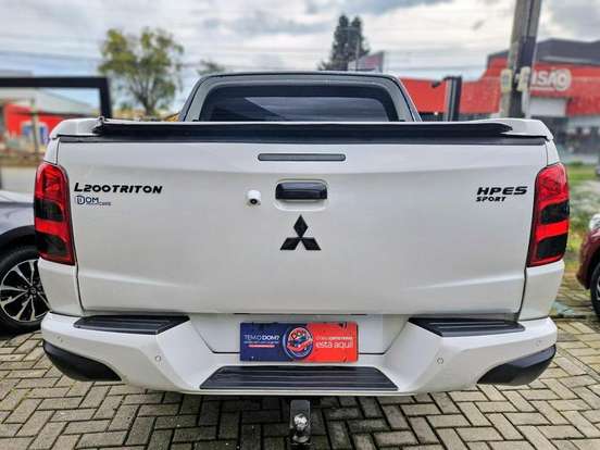 MITSUBISHI-L200 TRITON-2.4 16V TURBO DIESEL SPORT HPE-S CD 4P 4X4 AUTOMÁTICO MITSUBISHI-L200 TRITON-2019